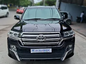 Second Hand Toyota Land Cruiser LC 200 VX in Hyderabad