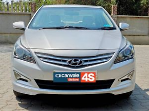 Second Hand हुंडई वरना 1.6 vtvt sx in मुंबई