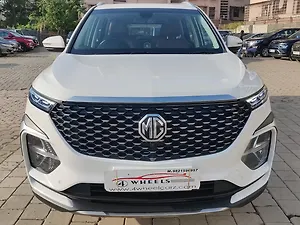 Second Hand MG Hector Plus Sharp 1.5 Petrol Turbo CVT 6-STR in Mumbai