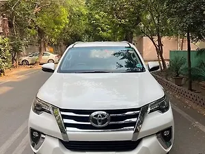 Second Hand Toyota Fortuner 2.8 4x2 AT [2016-2020] in Delhi