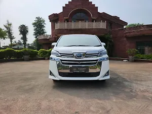 Second Hand Toyota Vellfire VIP – Executive Lounge in Delhi