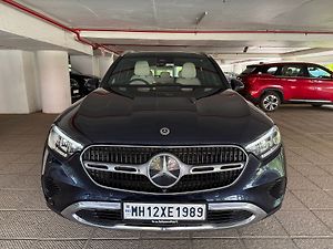Second Hand मर्सिडीज़ बेंज़ GLC 220डी 4मैटिक in मुंबई