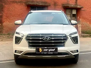 Second Hand हुंडई क्रेटा SX (O) 1.5 डीज़ल एटी in दिल्ली