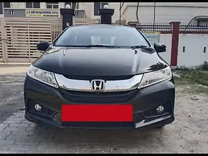 Second Hand होंडा सिटी VX सीवीटी in कानपुर