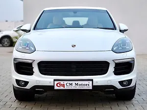 Second Hand Porsche Cayenne Platinum Edition Diesel in Ahmedabad