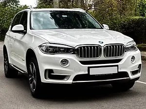 Second Hand बीएमडब्ल्यू x5 एक्सड्राइव 30डी एक्स्पेडीशन in चंडीगढ़