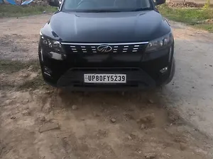 Second Hand महिंद्रा XUV300 1.5 w6 [2019-2020] in आगरा