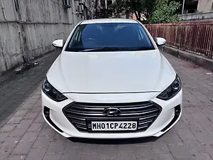 208 Used Hyundai Elantra Cars In India, Second Hand Hyundai Elantra ...