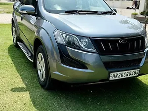 Second Hand महिंद्रा XUV500 w6 in चंडीगढ़