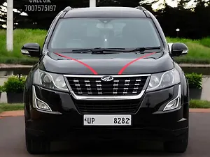 Second Hand Mahindra XUV500 W9 [2018-2020] in Lucknow