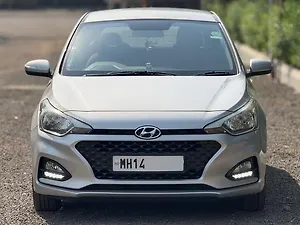 Second Hand Hyundai Elite i20 Asta 1.4 (O) CRDi in Nashik