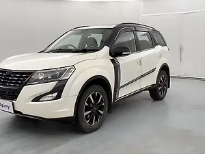 Second Hand महिंद्रा XUV500 w11 ऑटोमैटिक in लखनऊ