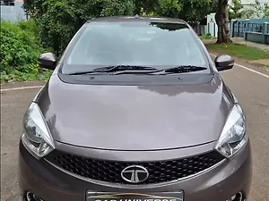 Second Hand टाटा टियागो रेवोट्रॉन xz in मैसूर