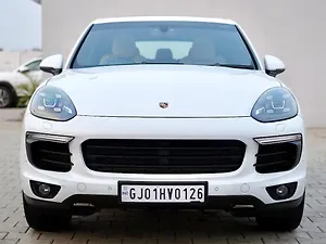 Second Hand Porsche Cayenne Platinum Edition Diesel in Ahmedabad