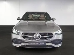 Second Hand मर्सिडीज़ बेंज़ सी-क्लास c 220d [2022-2023] in अहमदाबाद
