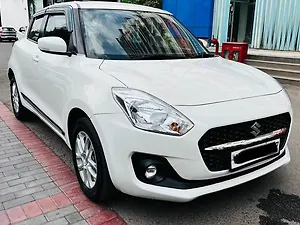 Second Hand Maruti Suzuki Swift ZXi AMT [2021-2023] in Lucknow