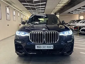 Second Hand बीएमडब्ल्यू x7 xDrive40i M Sport (Petrol) in दिल्ली