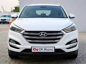 Second Hand Hyundai Tucson GL 2WD AT Petrol in Ahmedabad