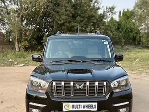 Second Hand Mahindra Scorpio S11 MT 7S in Delhi