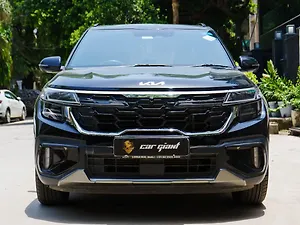 Second Hand मर्सिडीज़ बेंज़ एएमजी GLC43 कूपे  4मैटिक [2020-2023] in दिल्ली