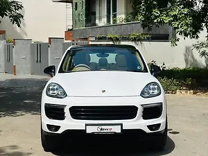 Second Hand Porsche Cayenne Diesel in Delhi