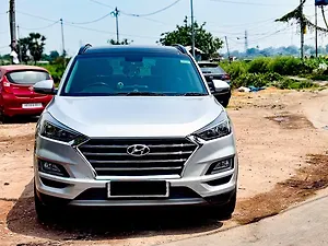 Second Hand हुंडई ट्यूसॉन gl (o) 2wd  डीज़ल ऑटोमैटिक in कोलकाता
