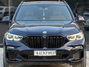 Second Hand बीएमडब्ल्यू x5 एक्सड्राइव40i एम स्पोर्ट in अहमदाबाद