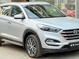 Second Hand हुंडई ट्यूसॉन  gls 2डब्ल्यूडी पेट्रोल ऑटोमैटिक in मैसूर