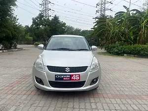 Second Hand Maruti Suzuki Swift VXi in Delhi