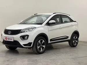 Second Hand Tata Nexon XZA Plus Petrol in Pune