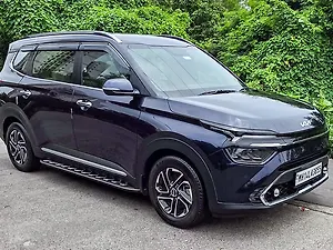 Second Hand किआ कारेन्स Luxury (O)1.5 Turbo Petrol DCT 7 STR [2023-2024] in मुंबई