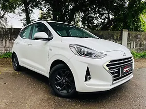 Second Hand हुंडई ग्रैंड i10 निओस स्पोर्टज़ एएमटी 1.2 कप्पा vtvt in मुंबई