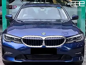 Second Hand BMW 3-Series 330i Sport Line in Delhi