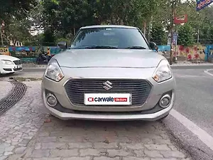 Second Hand Maruti Suzuki Swift VXi in Kanpur
