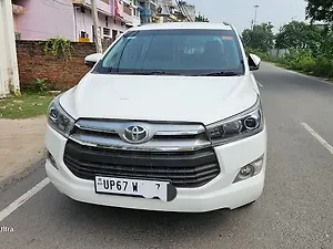 Second Hand Toyota Innova Crysta 2.4 VX 7 STR [2016-2020] in Lucknow
