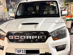 Second Hand Mahindra Scorpio S6 in Lucknow