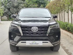 Second Hand टोयोटा फ़ॉर्च्यूनर  4x4 एटी 2.8 डीज़ल  in हैदराबाद