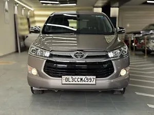 Second Hand Toyota Innova Crysta 2.7 ZX AT 7 STR in Delhi