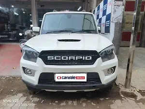 Second Hand महिंद्रा स्कॉर्पियो s10 in कानपुर