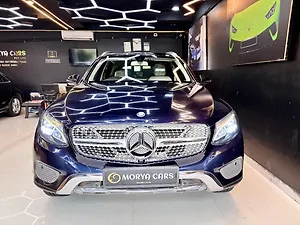 Second Hand मर्सिडीज़ बेंज़ GLC 300 प्रोग्रेसिव in मुंबई