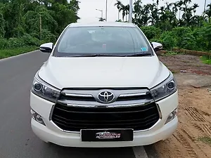 Second Hand टोयोटा इनोवा क्रिस्टा 2.8 zx 7 str [2016-2020] ऑटोमैटिक in कोलकाता
