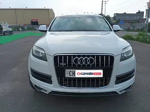 Second Hand ऑडी q7 3.0 tdi  क्वाट्रो प्रीमियम in लुधियाना