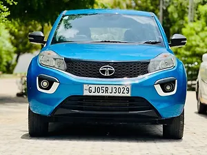 Second Hand Tata Nexon XM in Ahmedabad