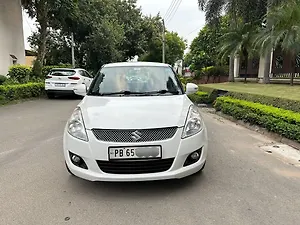Second Hand Maruti Suzuki Swift VXi in Chandigarh
