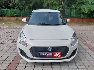 Second Hand मारुति सुज़ुकी स्विफ़्ट vxi in दिल्ली