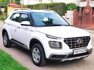 Second Hand Hyundai Venue S 1.2 Petrol in Chandigarh