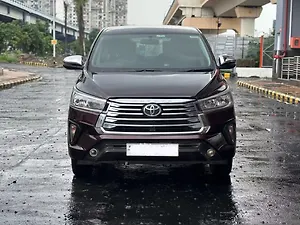 Second Hand Toyota Innova Crysta 2.4 G 8 STR [2016-2017] in Kolkata