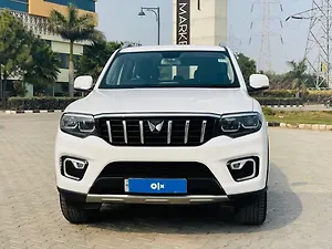 Second Hand Mahindra Scorpio Z8 L Diesel AT 2WD 7 STR [2022] in Mohali