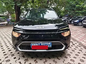 Second Hand Kia Carens Prestige Plus 1.5 Diesel MT 7 STR in Kolkata