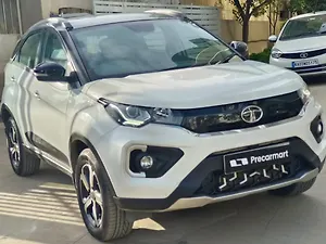 Second Hand Tata Nexon XZ Plus (O) Diesel in Mysore